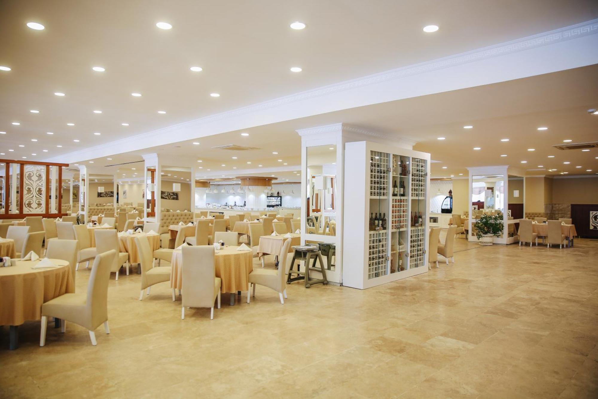 Selectum Noa Belek Hotel Exterior photo