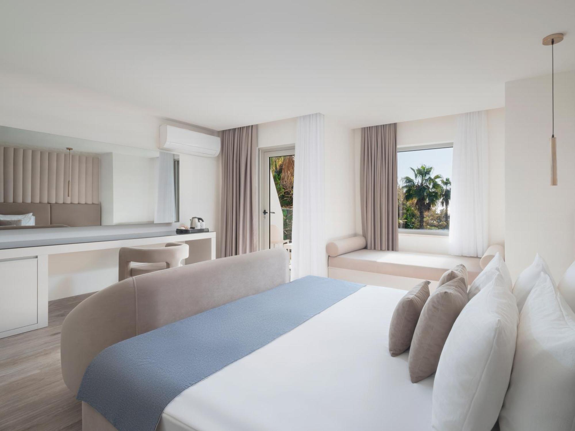 Selectum Noa Belek Hotel Exterior photo