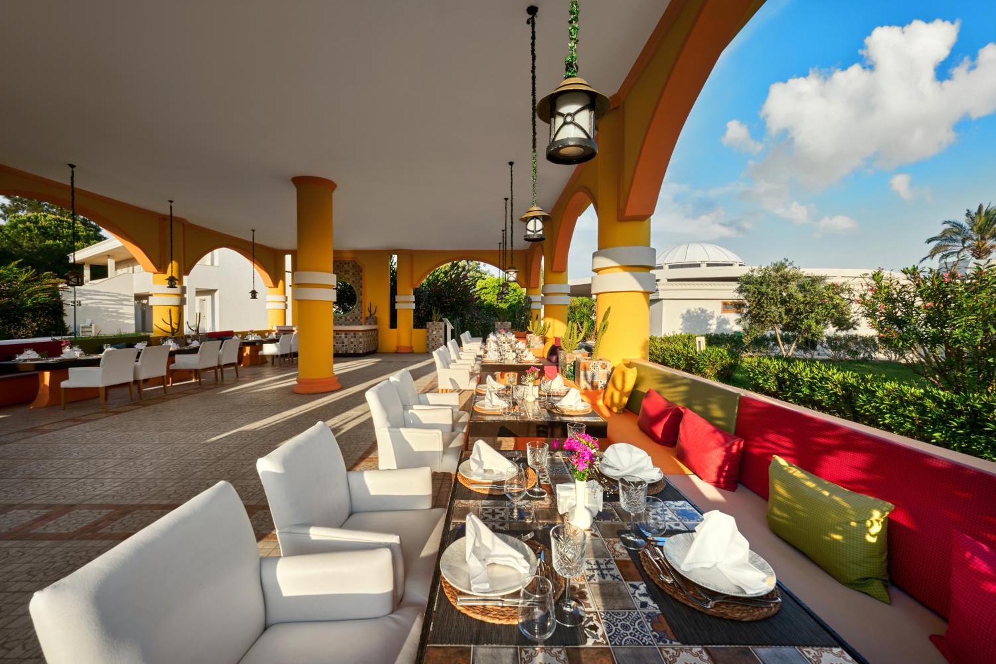 Selectum Noa Belek Hotel Exterior photo